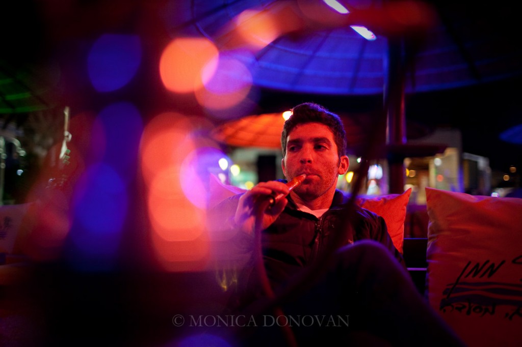 burlington-vermont-photographer-monica-donovan-eilat-israel-hookah-bar-smoking